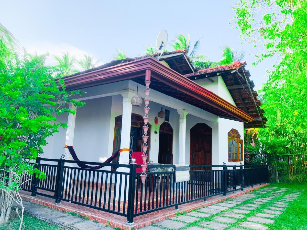 Kawshan Home Stay Dikwella Εξωτερικό φωτογραφία